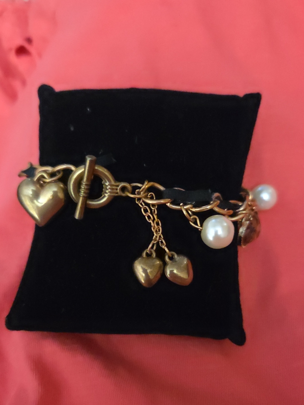 Gold-Tone Heart Charm Bracelet with Pearls And Charms